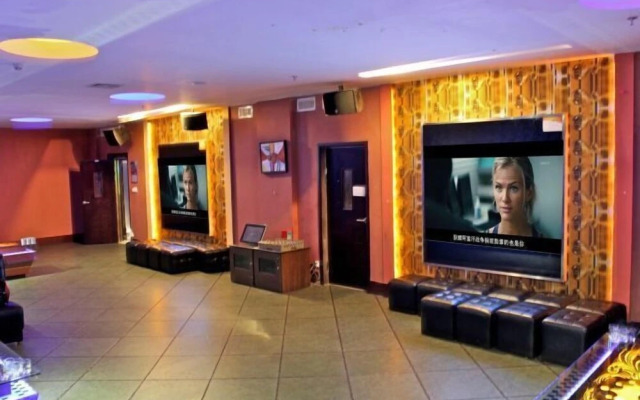 Huangguang Holiday Hotel