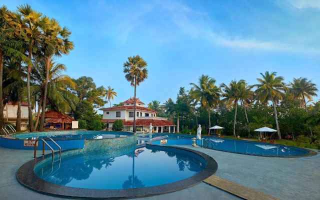 Estuary Sarovar Premiere , Poovar Island
