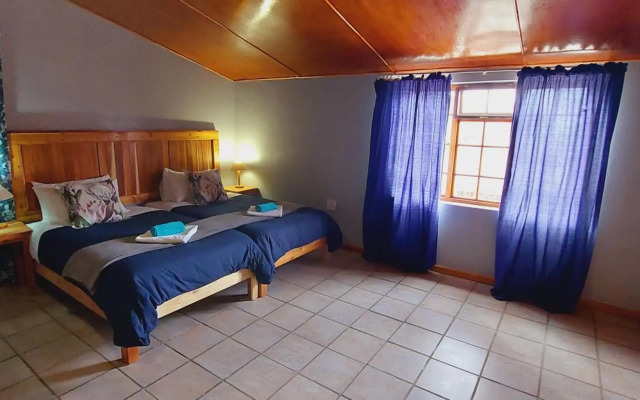 Swartberg Cottages