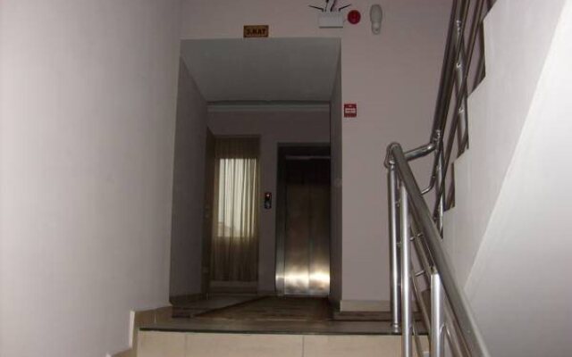 Ozturk Hotel
