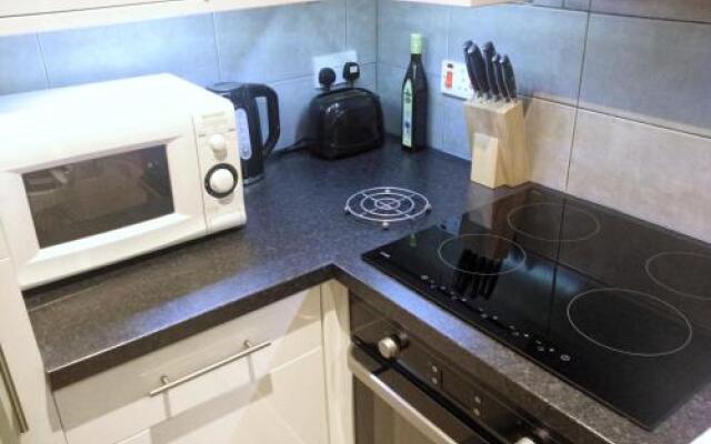 456js Edinburgh Self-Catering Apartment