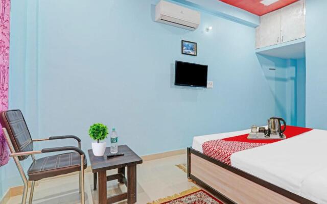 OYO 82792 The VVS Inn