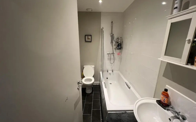 Beautiful 1-bed Apartment in Liverpool
