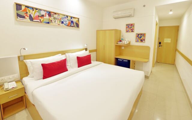 Red Fox Hotel Chandigarh