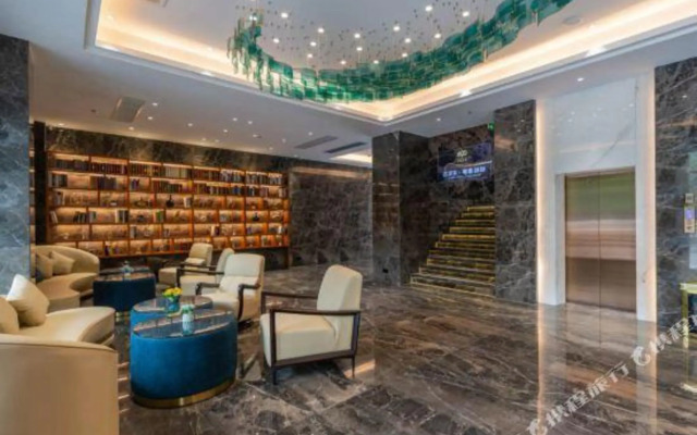 Jinxing Hotel (Yihua International Plaza)