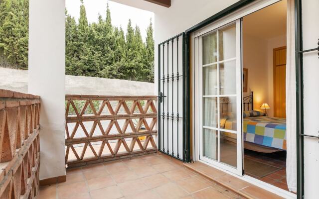 Peaceful Apartment in Alcaucín With Garden