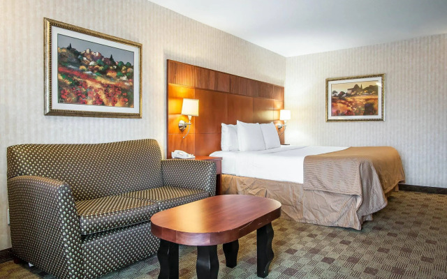 Clarion Hotel Portland Airport