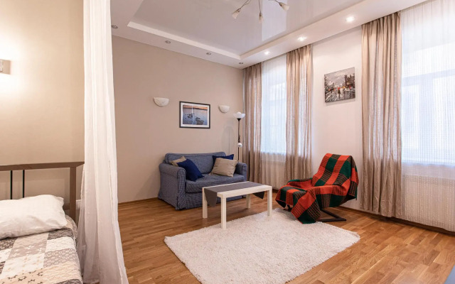 Апартаменты у Казанского собора