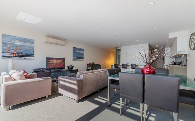 CScape Cowes