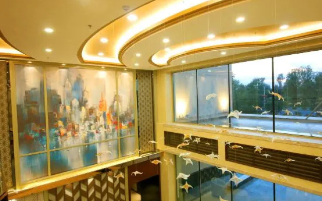 Airport Hotel
