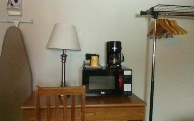 Town House Inn Oneonta