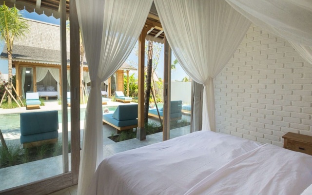 Luxury 4 Bedroom Villa With Private Pool, Bali Villa 2006 – Guest Rooms – Kerobokan