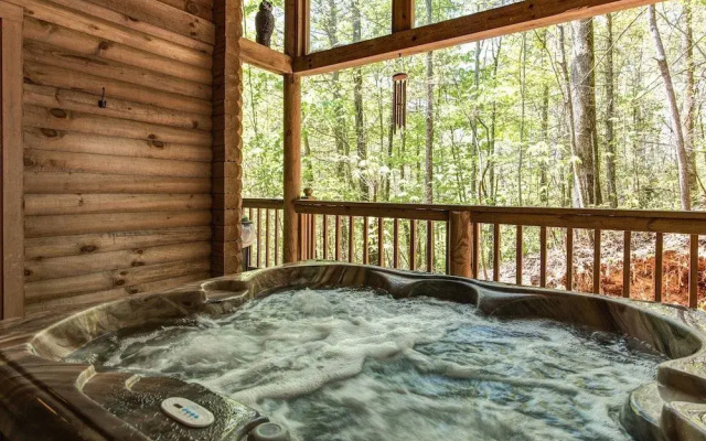 Fawn Cabin by Jackson Mountain Rentals