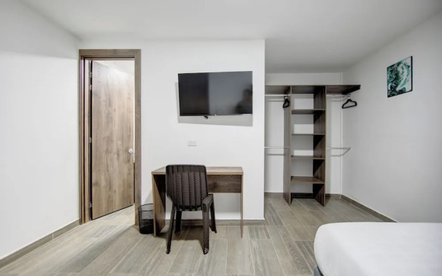 XLiving Host & Rooms