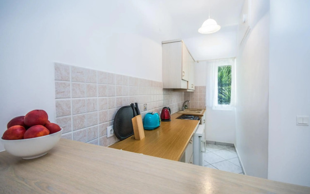 Irene Apartments