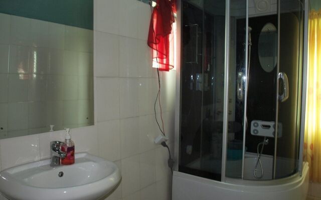 KDT Hotels And Suites