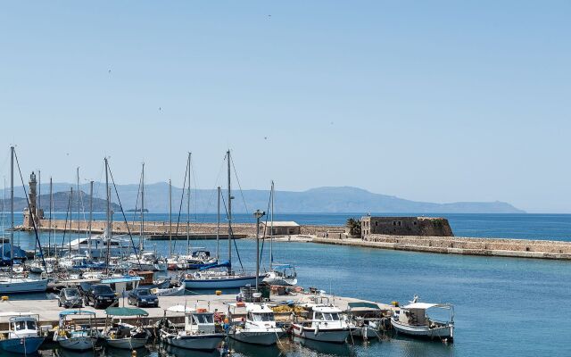 Avra Apartments Venetian Harbour
