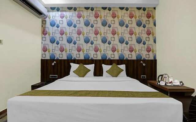 Fabhotel Sam Inn