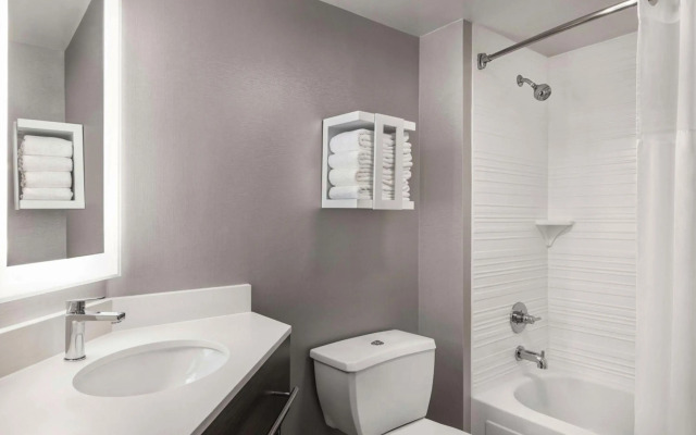 Hampton Inn Chicago-O'Hare International Airport