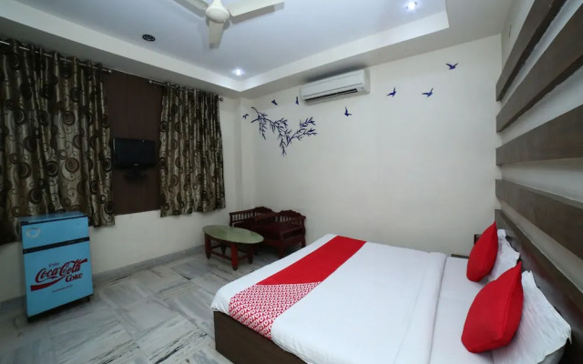 OYO 1067 Hotel Surbhi