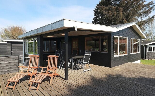 6 Person Holiday Home in Hadsund