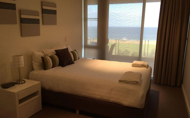 Onshore Torquay