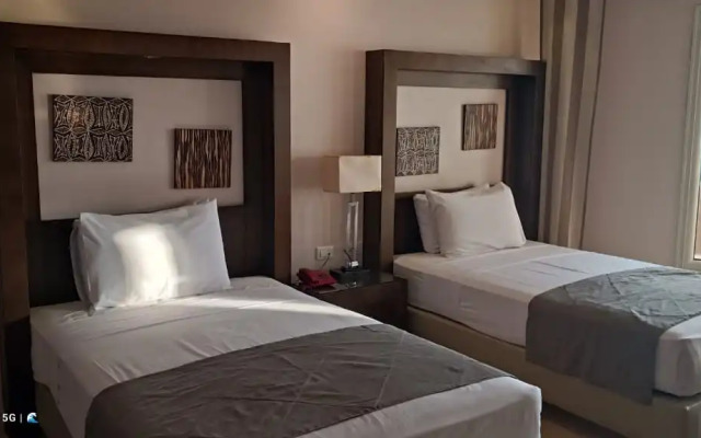 Maamura Palace Hotel