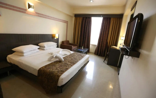 Silver Cloud Hotel & Banquets Ahmedabad