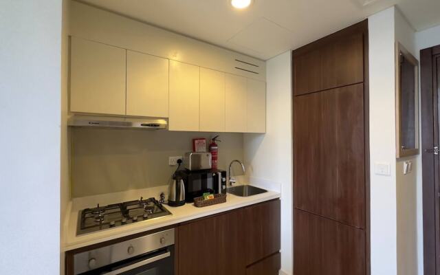 Mh - 1 Bhk Burj View - Vera2420