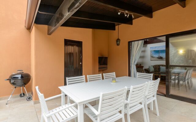 San Lameer Villa Rentals 2814