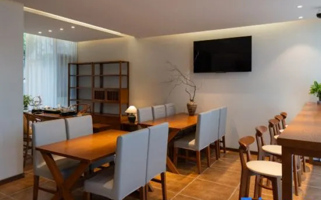 Lihuiyuan Zaidi Food Culture Experience Boutique Art Su (Lijiang Ancient City South Gate Branch) – Restaurant – Lijiang
