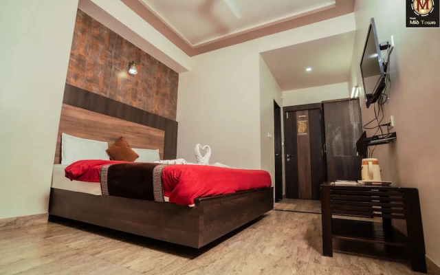 Hotel Mid Town