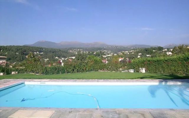 Les Petites Caillades