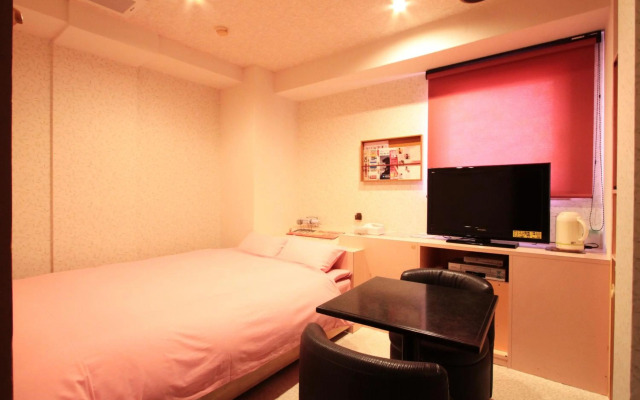 レストロヴェスト