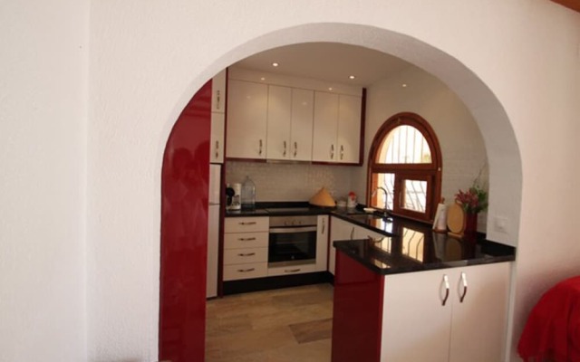 Beaulieu - holiday home with private swimming pool in Moraira