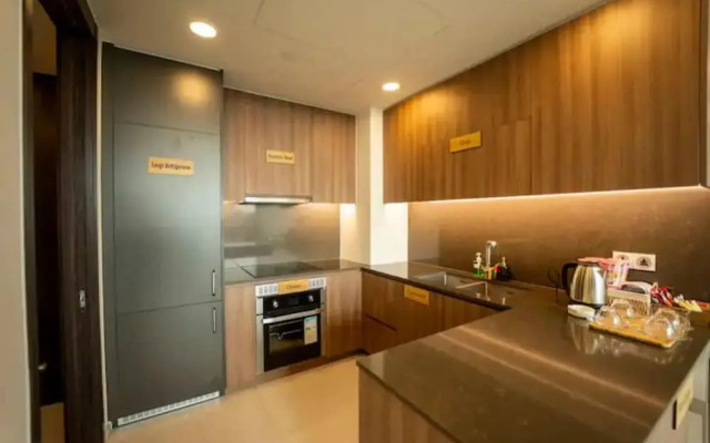 Serenity Sky Suites in Distrist 3