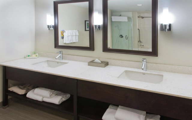 Holiday Inn Hotel & Suites Red Deer South by IHG