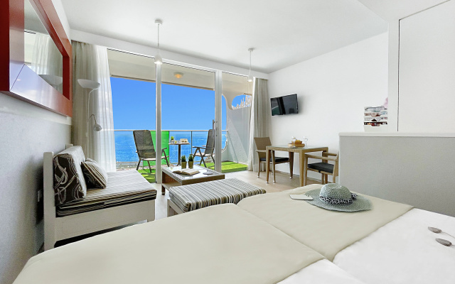 Punta del Rey - Adults Only