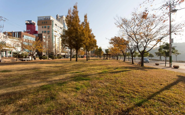Narsha Hotel