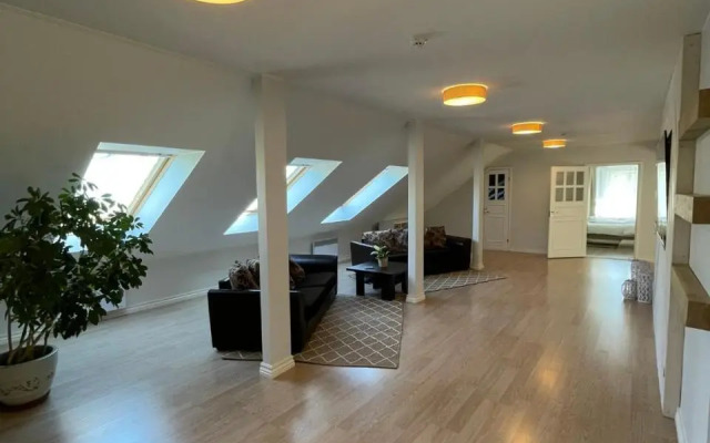 Raunex Apartment