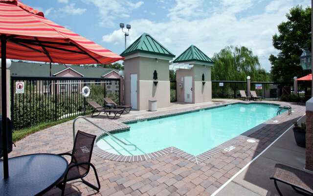Homewood Suites by Hilton Raleigh-Durham AP/Research Triangle