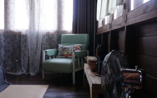 Kaampuju Cafe and Rooms