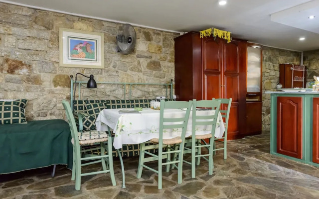 Garden Stone Studio - Secluded Holiday Escape