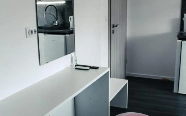 Studioapartment Black & White