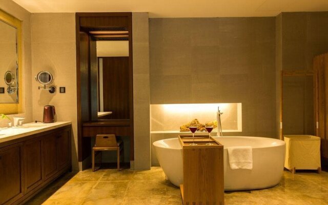 He Fu Hotel