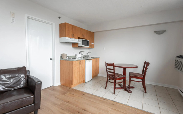 Hotel Les Suites Labelle