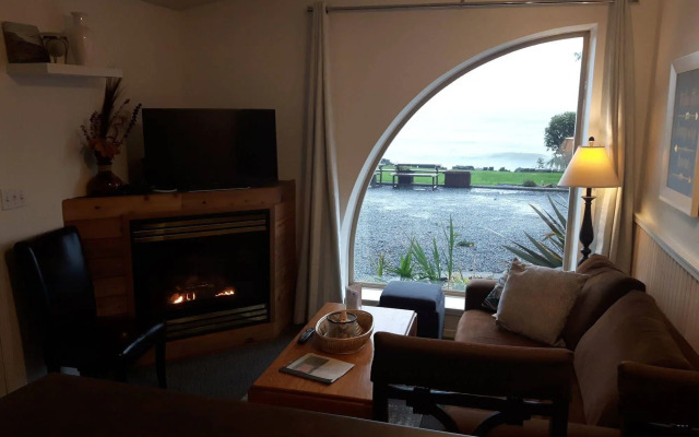 Shady Shores Beach Resort