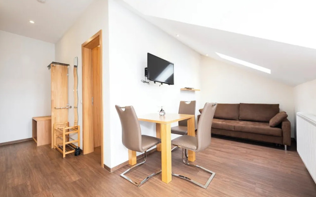 Weingut & Gästehof Borst