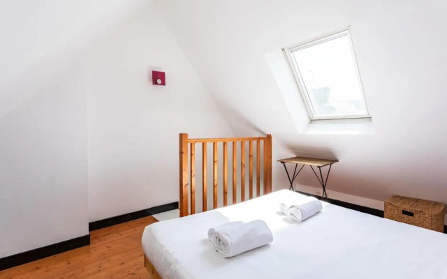 Le CAPUCIN - Petit duplex avec place de parking