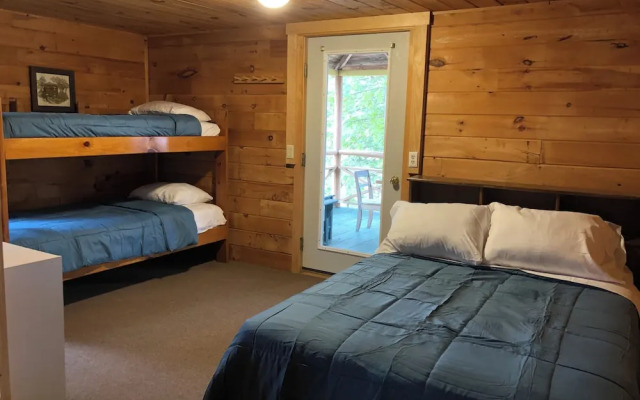 Kennebec Riverside Cabins